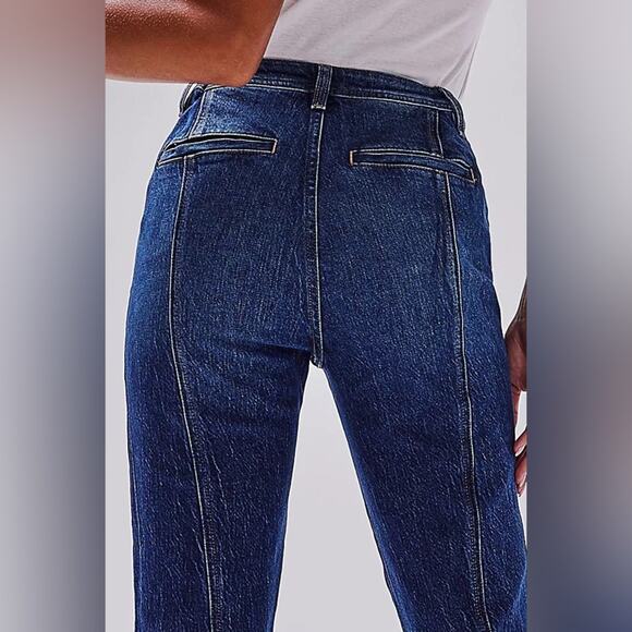 We the Free - Free People - CRVY Mona Flare Jeans - Picture 7 of 16